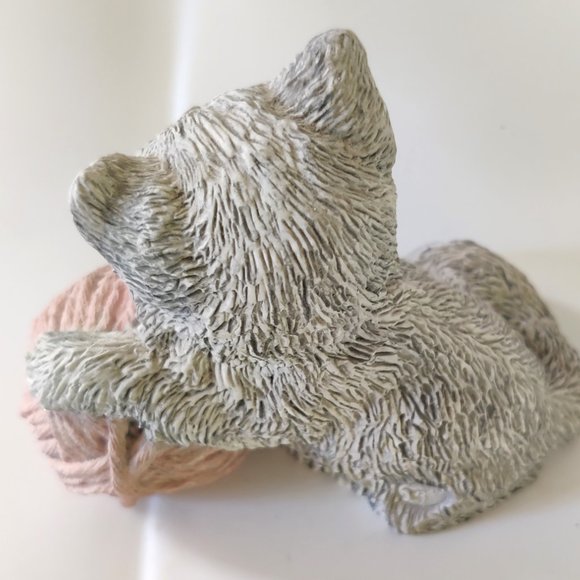 Vintage Stone Critters Cat Grey Himalayan With Pink Yarn Ball 1988 Glass… - Picture 7 of 7